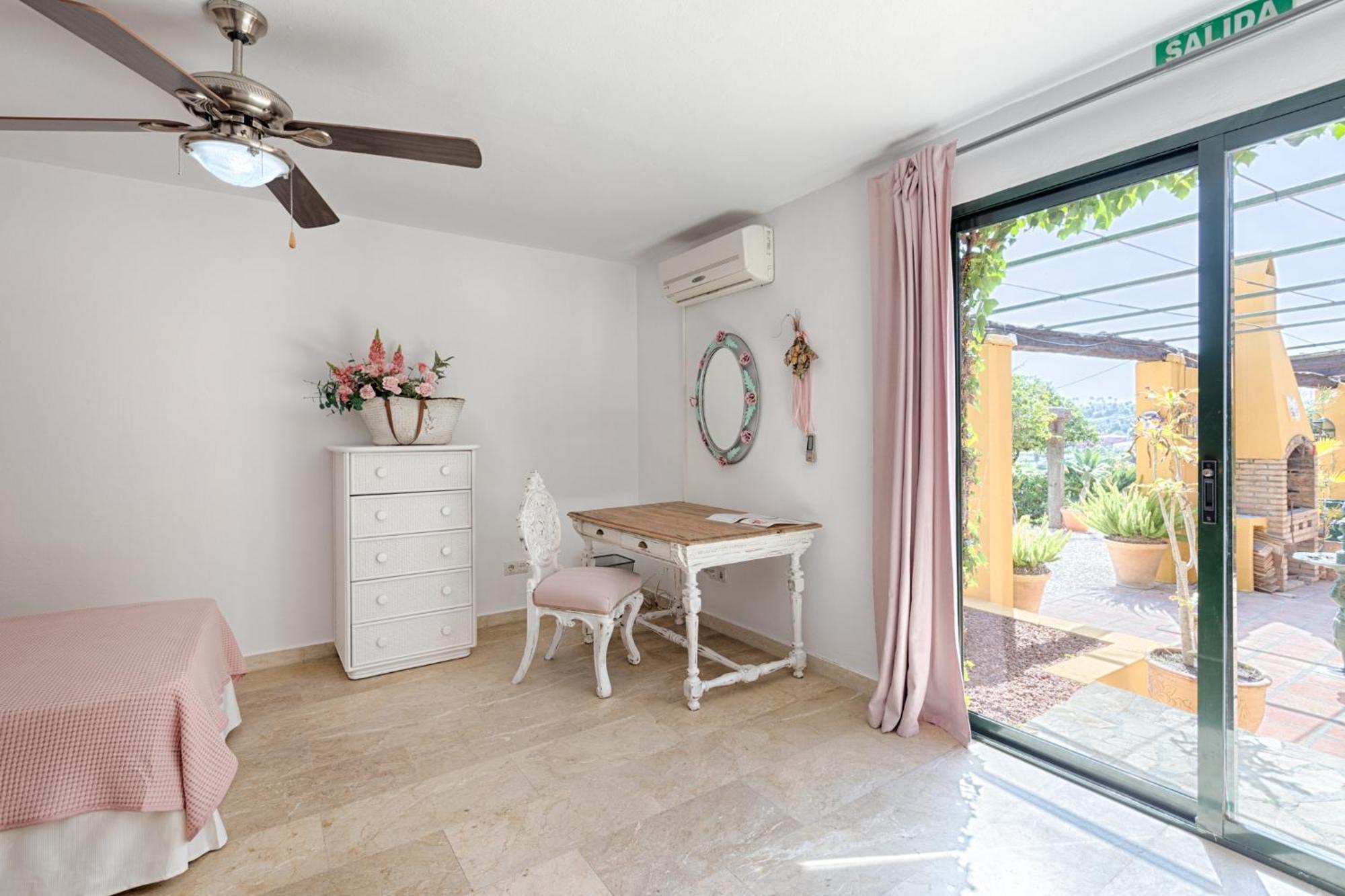 Hanami Finca Cumbres Borrascosas Estepona Eksteriør bilde